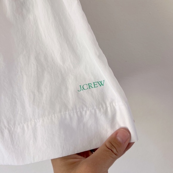 J.Crew White Pull-On Elastic Waist Smocked Beach Shorts Size XS - Picture 2 of 8